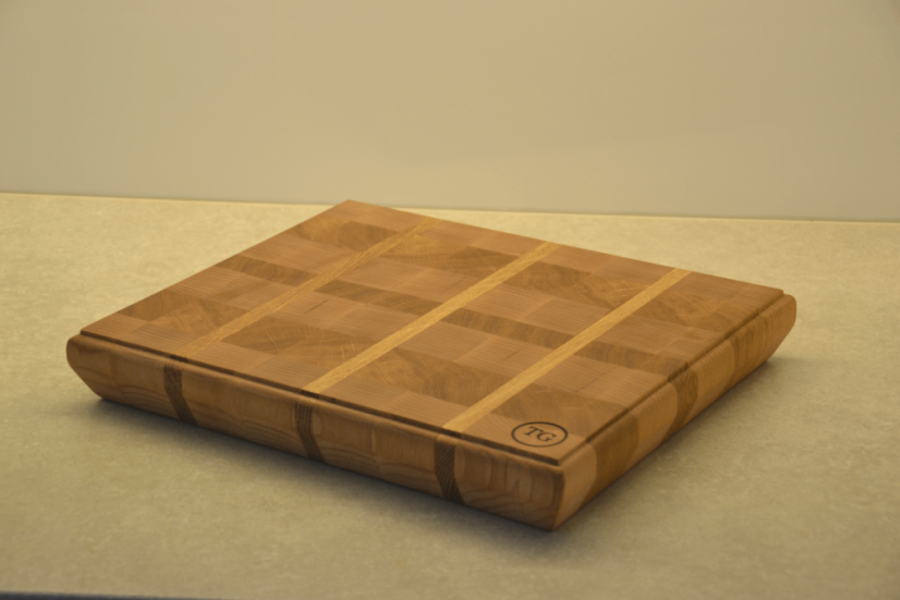 Řeznické prkénko z masivu | 35,5x30x5 cm